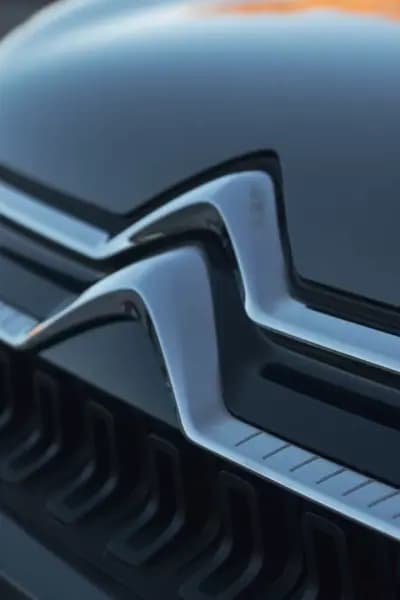 Sell Citroën C3 Aircross 2023 - 16800 EUR, 37800 km - AUTO.MOTO.pt