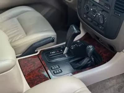 Vendo Toyota Land Cruiser 2000 - 41500 EUR, 291895 km - AUTO.MOTO.pt