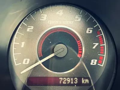 Vendo Pontiac 2008 - 37490 EUR, 73000 km - AUTO.MOTO.pt