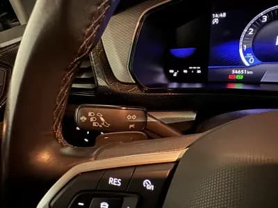 Vendo Volkswagen T-Cross 2024 - 22750 EUR, 54543 km - AUTO.MOTO.pt