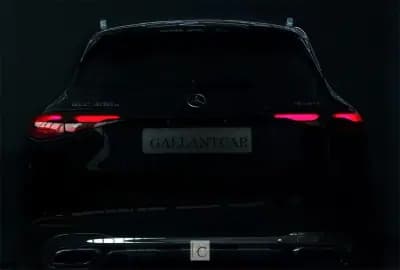 Vendo Mercedes-Benz GLC 300 2023 - 66500 EUR, 32000 km - AUTO.MOTO.pt