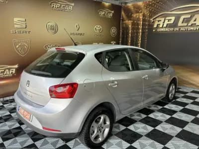 Vendo SEAT Ibiza 2009 - 5900 EUR, 170000 km - AUTO.MOTO.pt
