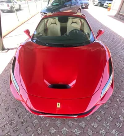 Sell Ferrari F8 Tributo 2022 - 425600 EUR, 4336 km - AUTO.MOTO.pt