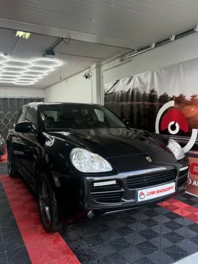 Vendo Porsche Cayenne 2005 - 24900 EUR, 150000 km - AUTO.MOTO.pt