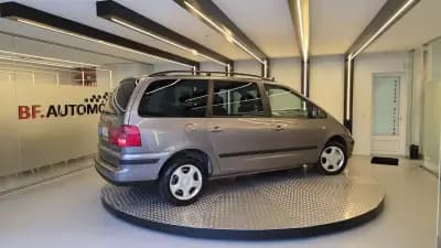 Sell SEAT Alhambra 2005 - 7500 EUR, 299890 km - AUTO.MOTO.pt
