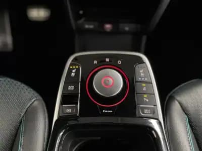 Sell Kia e-Niro 2021 - 33500 EUR, 69000 km - AUTO.MOTO.pt