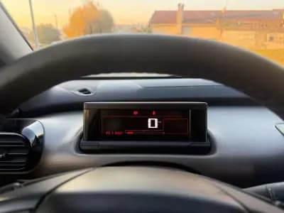 Vendo Citroën C4 Cactus 2015 - 9650 EUR, 151000 km - AUTO.MOTO.pt