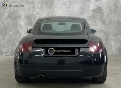 Sell Audi TT Coupé 2000 - 7990 EUR, 215000 km - AUTO.MOTO.pt