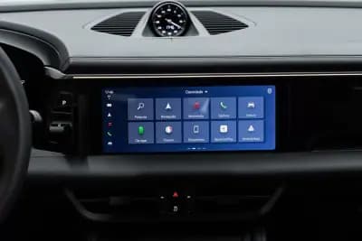 Sell Porsche Macan 2024 - 87950 EUR, 16000 km - AUTO.MOTO.pt