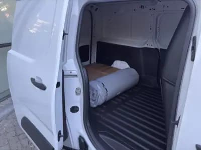 Sell Peugeot Partner 2020 - 12500 EUR, 156592 km - AUTO.MOTO.pt