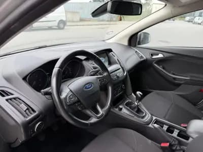 Vendo Ford Focus 2018 - 13850 EUR, 68388 km - AUTO.MOTO.pt