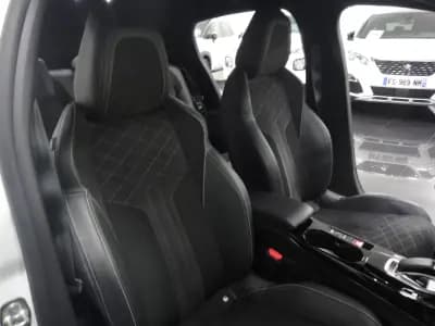 Sell Peugeot e-208 2021 - 18500 EUR, 46000 km - AUTO.MOTO.pt