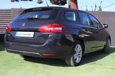 Sell Peugeot 308 SW 2018 - 13000 EUR, 154910 km - AUTO.MOTO.pt