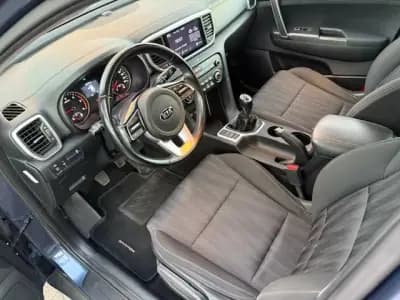 Sell Kia Sportage 2021 - 24900 EUR, 73180 km - AUTO.MOTO.pt