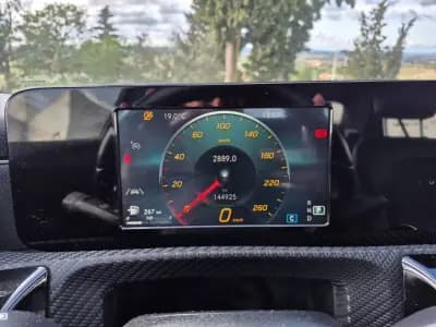 Sell Mercedes-Benz A 180 Limousine 2020 - 21900 EUR, 144925 km - AUTO.MOTO.pt