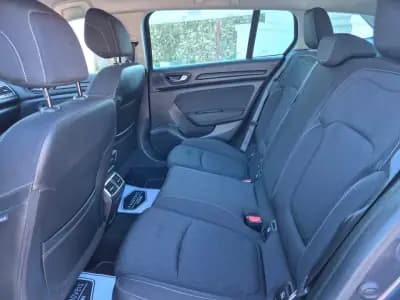 Vendo Renault Mégane Sport Tourer 2019 - 15900 EUR, 133373 km - AUTO.MOTO.pt