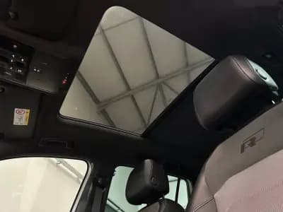 Vendo Volkswagen Tiguan 2020 - 31800 EUR, 97000 km - AUTO.MOTO.pt