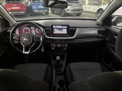 Vendo Kia Stonic 2021 - 13750 EUR, 113000 km - AUTO.MOTO.pt