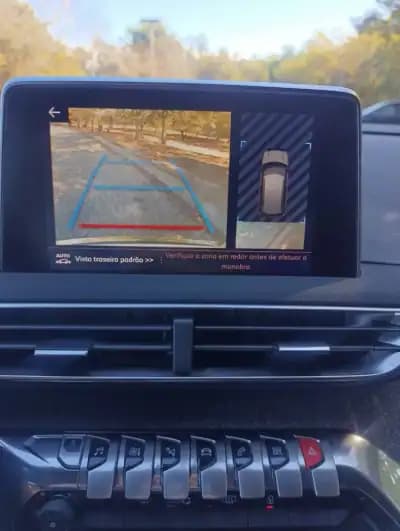 Vendo Peugeot 3008 2017 - 18950 EUR, 179000 km - AUTO.MOTO.pt