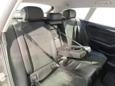 Vendo Volkswagen Arteon Shooting Brake 2021 - 25900 EUR, 113390 km - AUTO.MOTO.pt