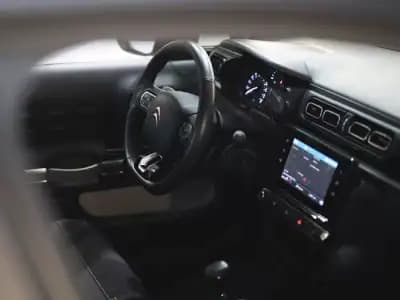 Sell Citroën C3 2022 - 13750 EUR, 42000 km - AUTO.MOTO.pt