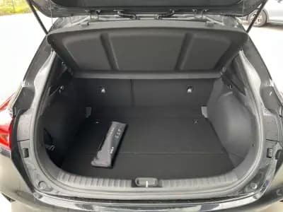 Sell Kia XCeed 2025 - 29750 EUR, 1000 km - AUTO.MOTO.pt