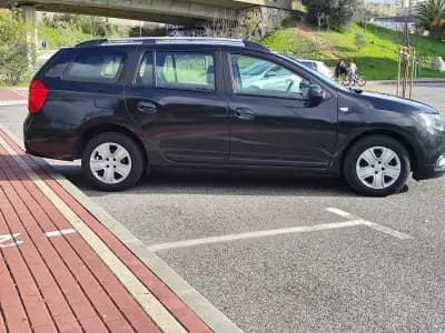 Vendo Dacia Logan MCV 2019 - 8480 EUR, 90100 km - AUTO.MOTO.pt
