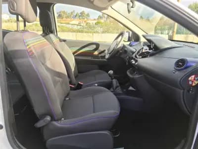 Vendo Renault Twingo 2012 - 6500 EUR, 131600 km - AUTO.MOTO.pt