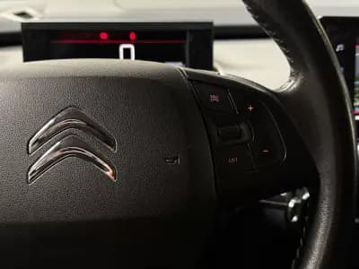 Vendo Citroën C4 Cactus 2020 - 14990 EUR, 120700 km - AUTO.MOTO.pt