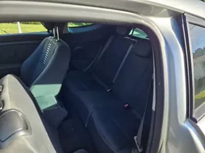 Sell Renault Mégane Coupe 2012 - 8750 EUR, 143620 km - AUTO.MOTO.pt