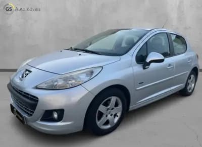 Sell Peugeot 207 2011 - 4900 EUR, 235000 km - AUTO.MOTO.pt