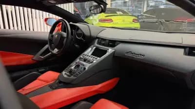Sell Lamborghini Aventador 2012 - 349900 EUR, 17929 km - AUTO.MOTO.pt