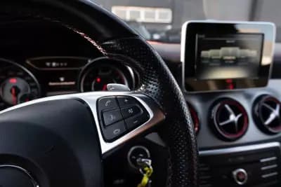 Sell Mercedes-Benz CLA 45 AMG 2016 - 33999 EUR, 135000 km - AUTO.MOTO.pt