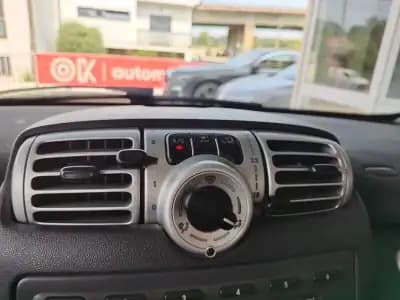 Sell Smart Fortwo Cabrio 2009 - 5750 EUR, 141300 km - AUTO.MOTO.pt