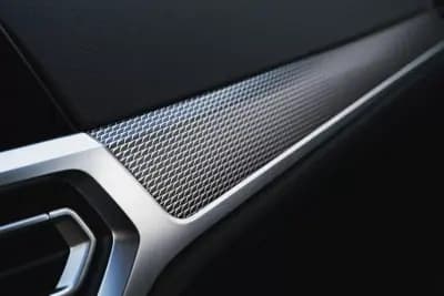 Sell BMW 330 2022 - 32000 EUR, 154900 km - AUTO.MOTO.pt