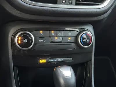 Vendo Ford Puma 2024 - 22500 EUR, 44000 km - AUTO.MOTO.pt