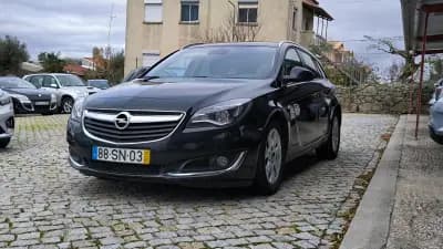 Sell Opel Insignia Sports Tourer 2017 - 10750 EUR, 214037 km - AUTO.MOTO.pt