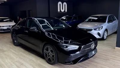 Vendo Mercedes-Benz CLA 180 2023 - 34970 EUR, 70000 km - AUTO.MOTO.pt
