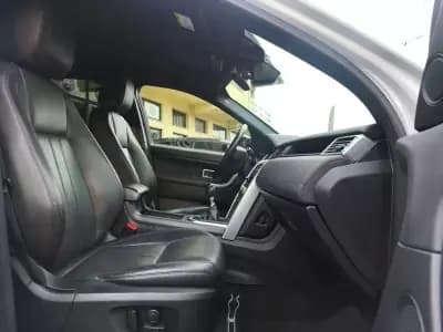 Sell Land Rover Discovery Sport 2016 - 22500 EUR, 178000 km - AUTO.MOTO.pt