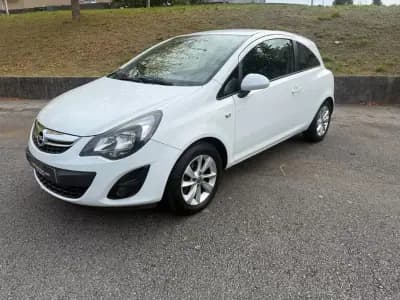 Vendo Opel Corsa 2014 - 6450 EUR, 161000 km - AUTO.MOTO.pt