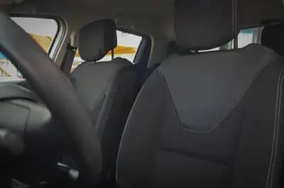 Vendo Renault Clio 2018 - 12480 EUR, 121000 km - AUTO.MOTO.pt