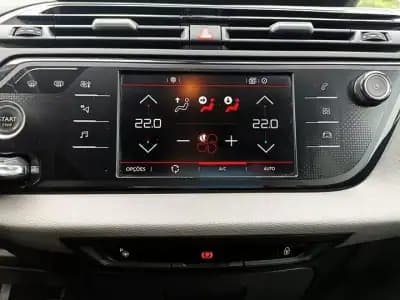 Sell Citroën C4 Spacetourer 2019 - 19900 EUR, 90359 km - AUTO.MOTO.pt