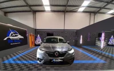 Sell Renault Arkana 2023 - 26990 EUR, 38948 km - AUTO.MOTO.pt