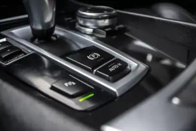 Vendo BMW 520 Gran Turismo 2015 - 19990 EUR, 183123 km - AUTO.MOTO.pt