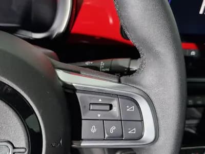 Sell Fiat 600e 2025 - 33250 EUR, 8247 km - AUTO.MOTO.pt