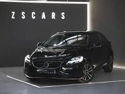 Vendo Volvo V40 2019 - 15990 EUR, 101000 km - AUTO.MOTO.pt