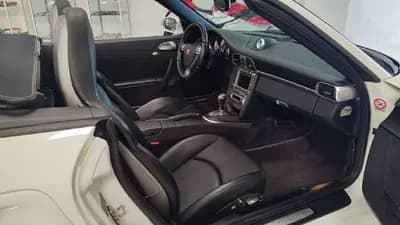 Vendo Porsche 997 2007 - 109000 EUR, 39000 km - AUTO.MOTO.pt