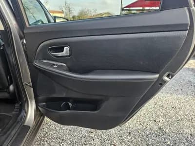 Sell Kia Carens 2018 - 17500 EUR, 138200 km - AUTO.MOTO.pt