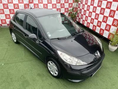 Vendo Peugeot 207 2009 - 5990 EUR, 180168 km - AUTO.MOTO.pt
