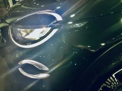 Vendo Fiat 600 2025 - 23800 EUR, 17707 km - AUTO.MOTO.pt